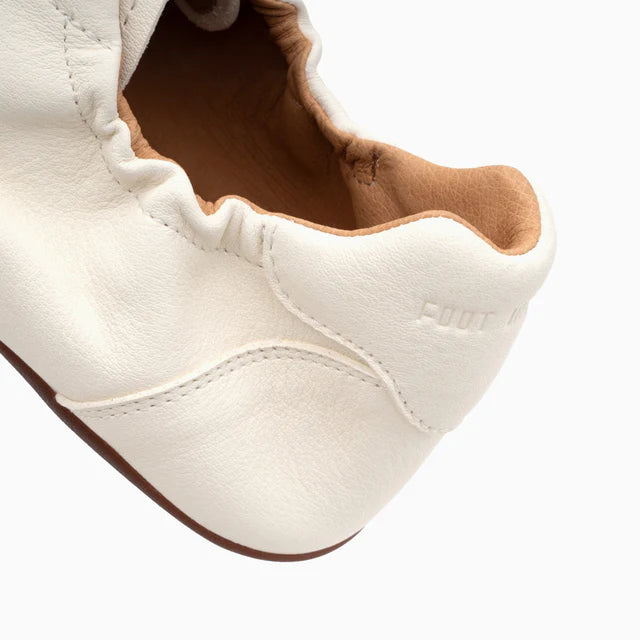SOFT GAT, ANTIQUE WHITE