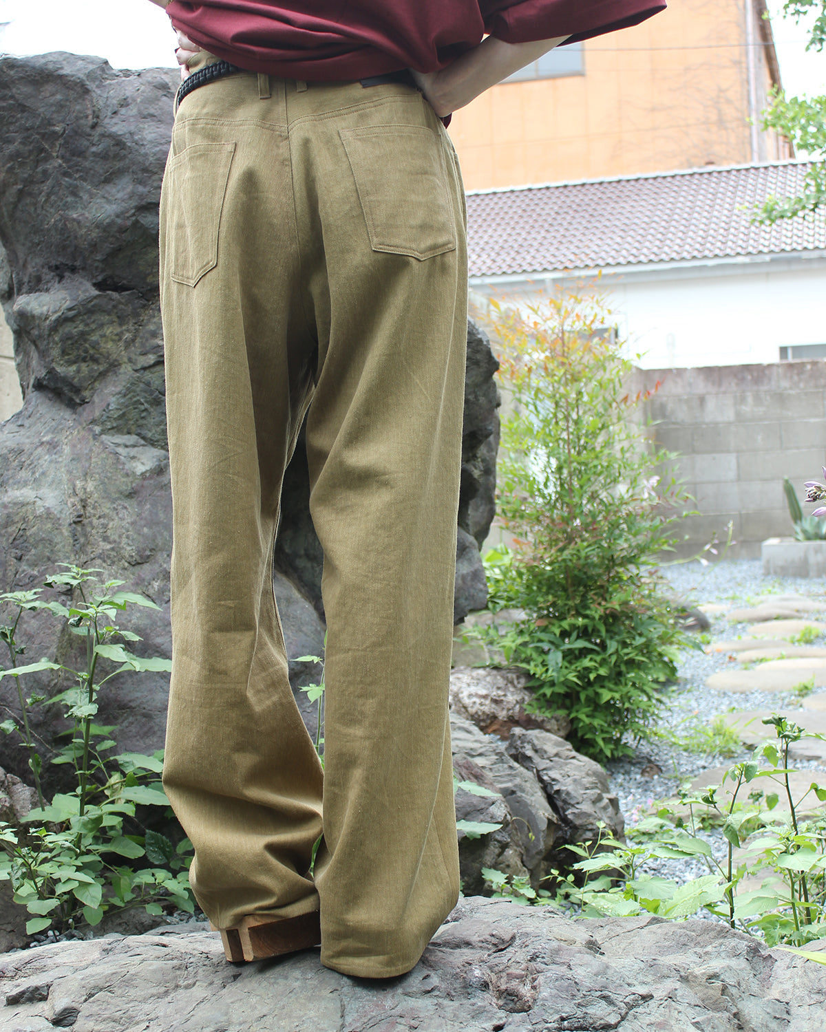 【nakedgauge】COTTONxLINEN PIGMENT DYED ASHLEY PANTS, KHAKI