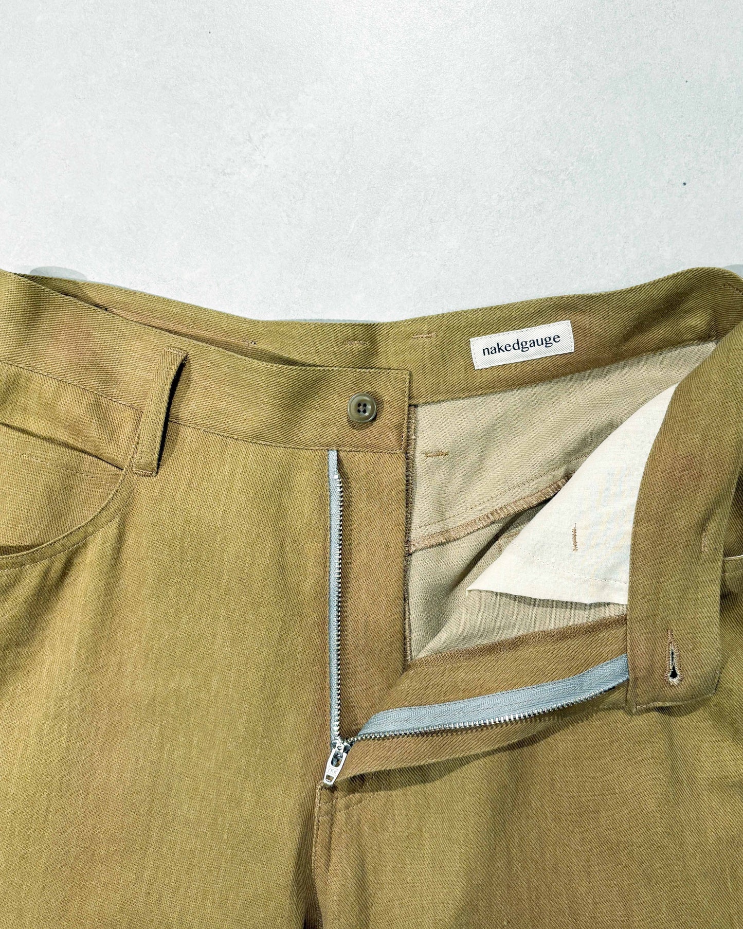 【nakedgauge】COTTONxLINEN PIGMENT DYED ASHLEY PANTS, KHAKI